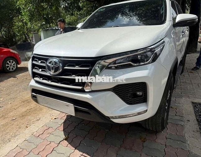 FORTUNER 2022 AT DẦU 1 CHỦ GĐ SỬ DỤNG