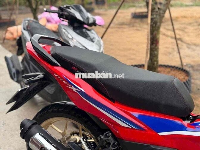 Honda Winner X ABS up áo V4 HRC