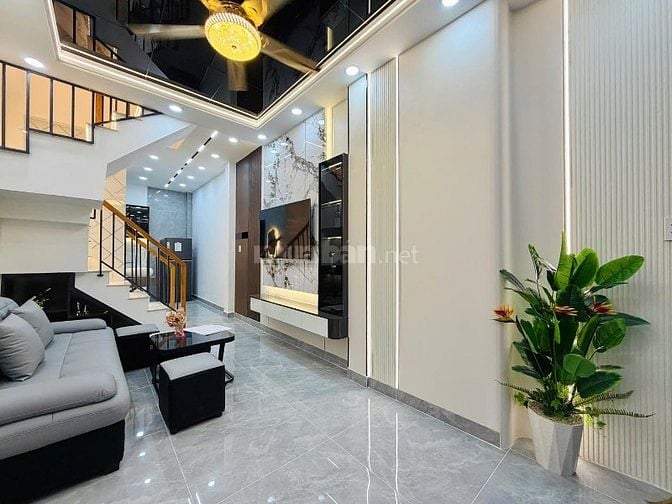 Cần bán nhà gấp đ.Hà Huy Giáp P.Thạnh Xuân Q.12 giá chỉ 1 tỷ950tr/58m2