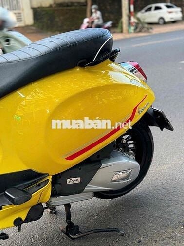 Piaggio Vespa Sprint ABS IGET 2022 Vàng Đen