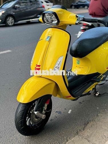 Piaggio Vespa Sprint ABS IGET 2022 Vàng Đen