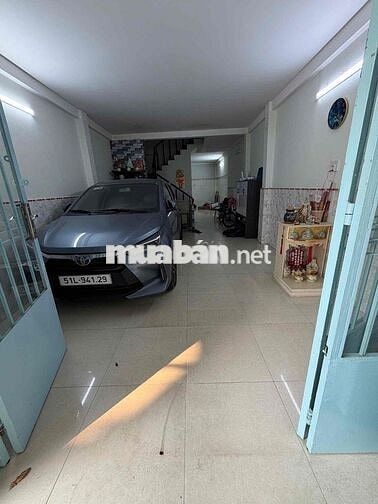 NHÀ KHU BÌNH PHÚ  Q6- Hèm Xe Hơi Nằm Nhà