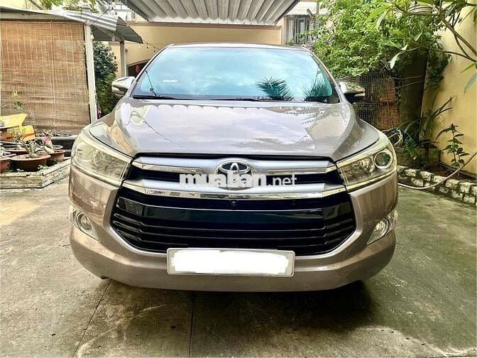 Toyota Innova 2.0V 2017. Bản cao cấp. xe rất đẹp