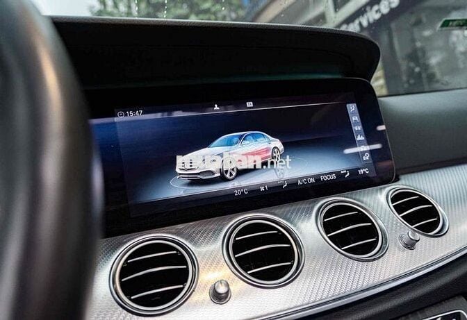 LONG ANH AUTO về Mercedes E200 SPORT 2019 Limited