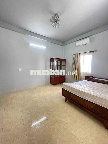 Nhà 5 phòng 5 máy lạnh hẻm ô tô Xô Viết Nghệ Tĩnh