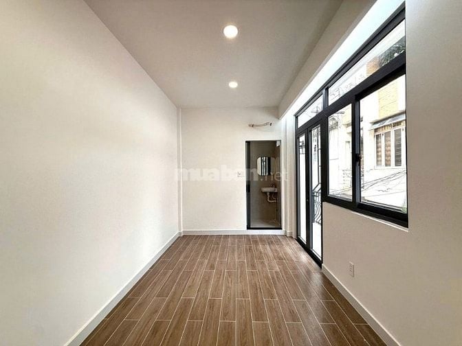 Deal ngon: Nhà Quận 12 61m², sổ riêng – giá 2 tỷ 130