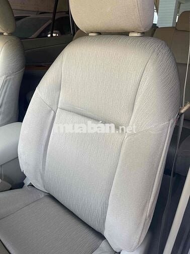 Toyota Innova 2011 G - 86836 km