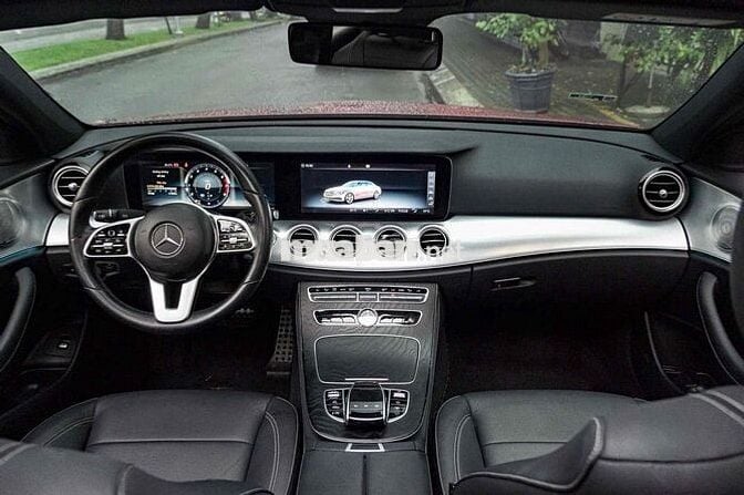 LONG ANH AUTO về Mercedes E200 SPORT 2019 Limited