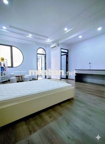 NHÀ ĐẸP HẺM ÔTÔ QUANG TRUNG, SÁT MẶT TIỀN ĐS 18_(5x13)GẦN CV LÀNG HOA