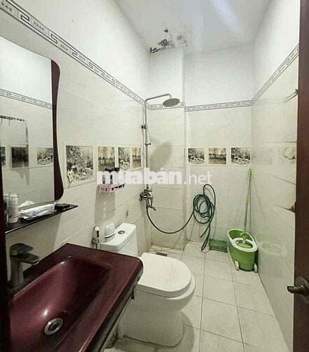 Bán nhà hẻm 688 Lê Đức Thọ 51m2 (4,2x13) 3 lầu xe hơi vô chỉ 4.3 tỷ