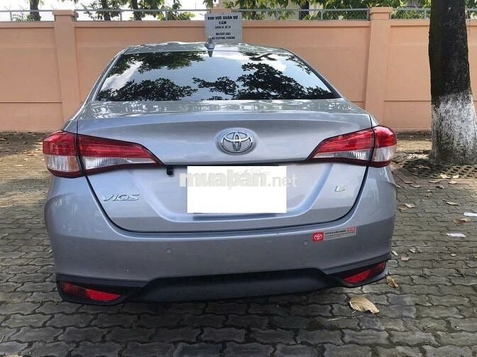 Toyota Vios 2024 E CVT - 20000 km