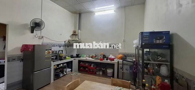 Bán gấp căn nhà cấp 4 ở Đ. Bà Điểm 4 , Hóc Môn 78m2 SHR giá 1 tỉ 220tr