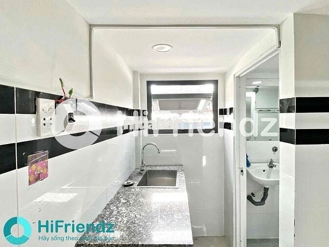 Cho Thuê Căn Hộ Mini Có Gác Lửng Sẵn Nội Thất Gần Ngã Tư Bốn Xã