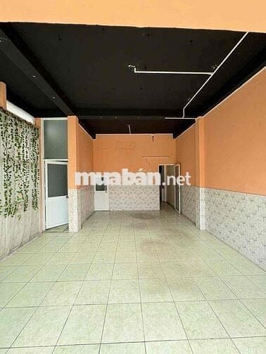 Nhà nguyên căn GÓC 2 MẶT TIỀN - Giá siêu tốt 1054 Cách Mạng Tháng 8 -