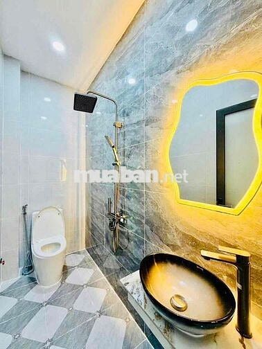 Bán Nhà 1T1L 70m2 980Tr Ngay Đông Hoà Dĩ An Đang Thuê 6Tr/Tháng