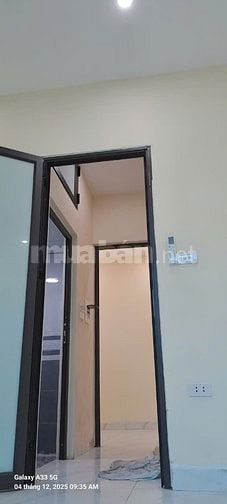 CC cần bán nhà riêng mới ,33m2*3T*4N*3WC, ngõ 259 đường Vĩnh Hưng, HN