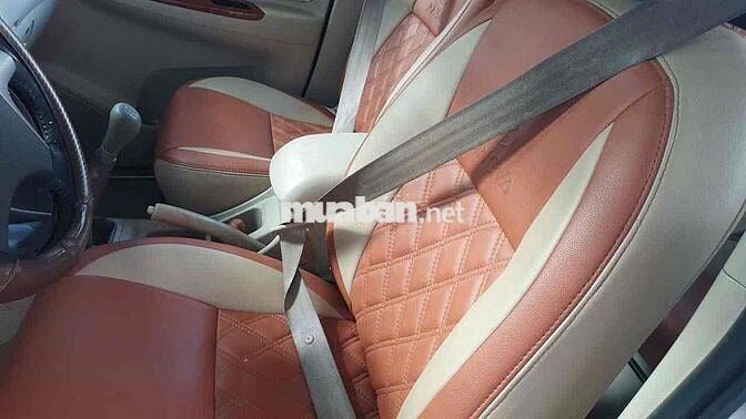 Toyota Innova 2007 Bạc