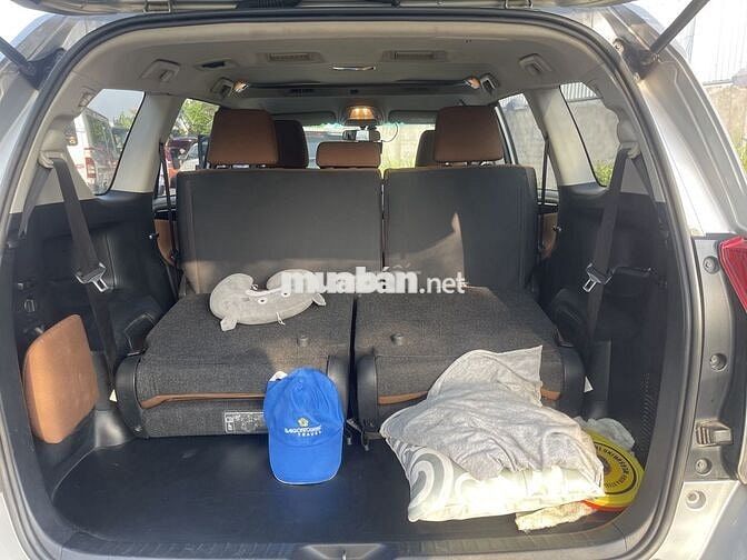 Toyota Innova 2016 2.0G Bạc 66.000 km