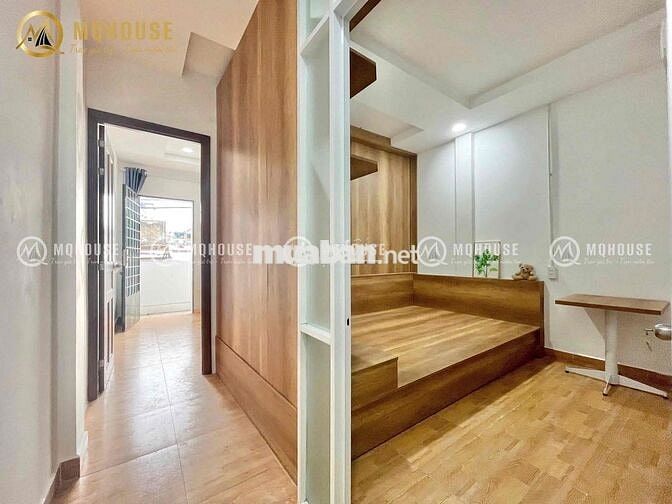 CHDV full nội thất ban công, cửa sổ mới 100% cực thoáng khu Bàu Cát