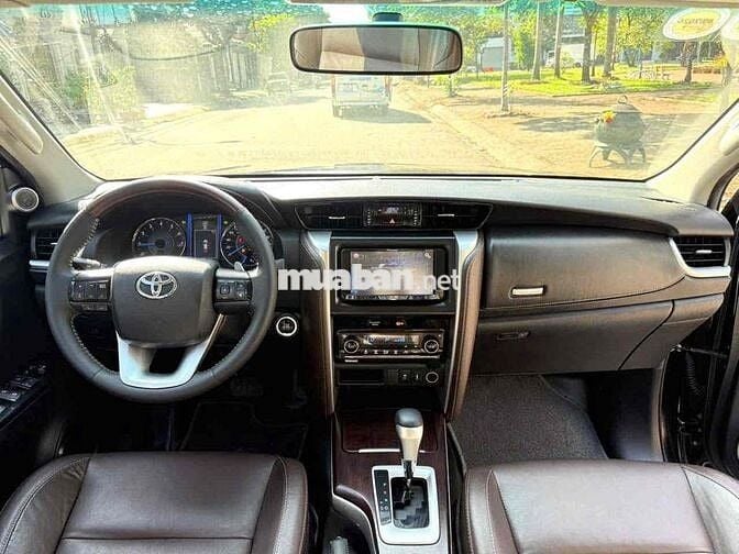 Toyota Fortuner 2.7V 4x2 2017 - 92000km