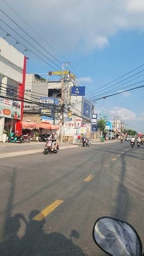 KẸT VỐN LÀM ĂN BÁN GẤP NHÀ 2 MẶT TIỀN 