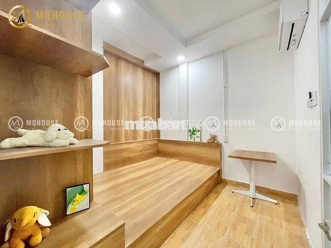 CHDV full nội thất ban công, cửa sổ mới 100% cực thoáng khu Bàu Cát