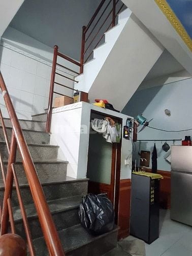 KẸT VỐN LÀM ĂN BÁN GẤP NHÀ 2 MẶT TIỀN 