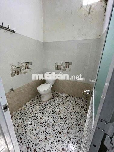 Nhà lầu 2 phòng 2wc hẻm Đồng Văn Cống