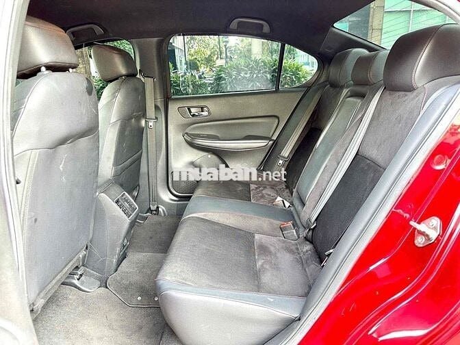 Honda City 2021 1.5 RS - 6888 km