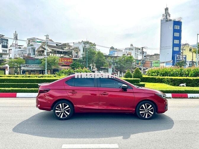 Honda City 2021 1.5 RS - 6888 km