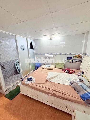 BÁN NHÀ 43M2 SD, 2PN, ĐANG CHO THUÊ