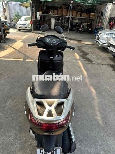 Honda Lead 110 Fi 2011 Vàng đồng