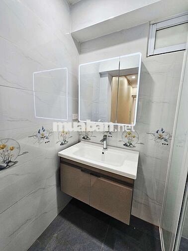 Bán căn Tập thể Tầng 1 Quan Nhân.