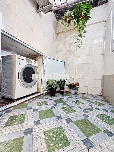 Bán căn Tập thể Tầng 1 Quan Nhân.