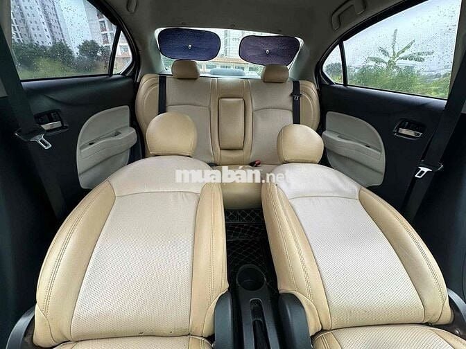 Miítubishi Atrager 2014