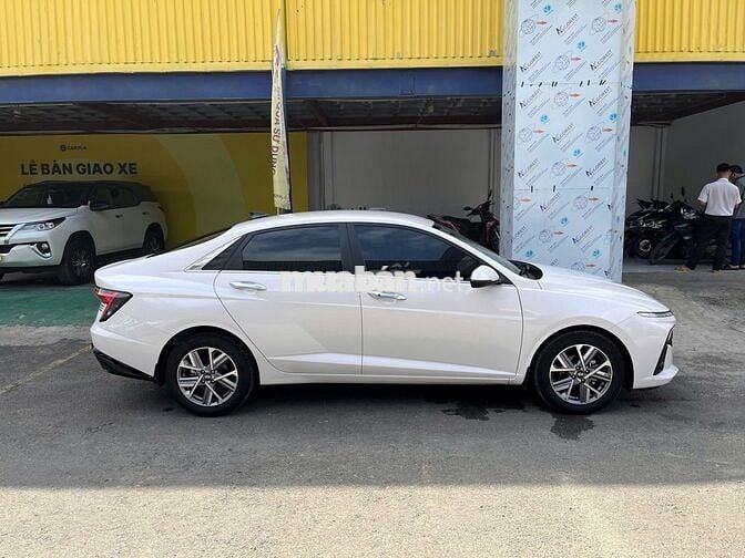 HYUNDAI ACCENT CAO CẤP 2024 GIA ĐÌNH LƯỚT VAY 75%