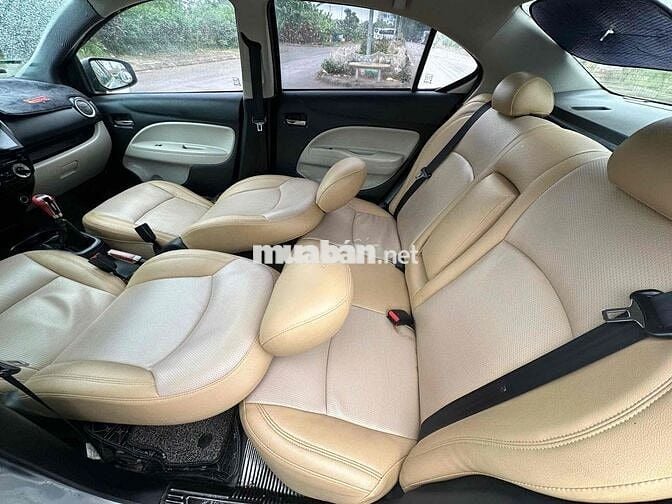 Miítubishi Atrager 2014