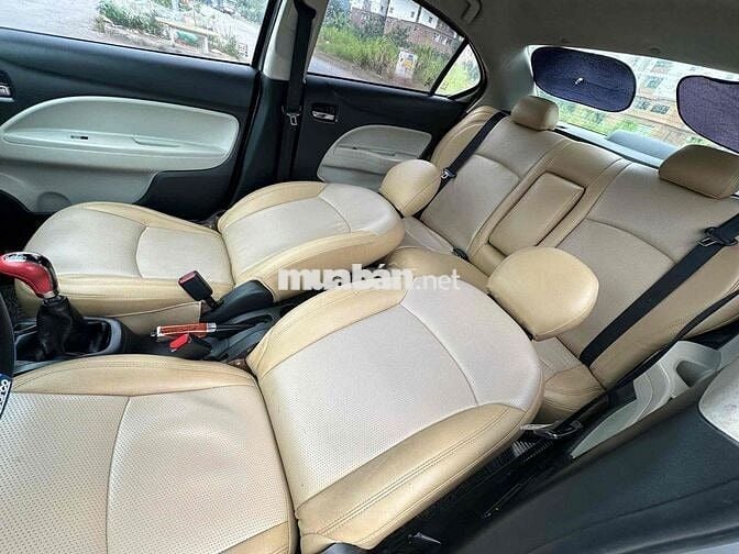 Miítubishi Atrager 2014