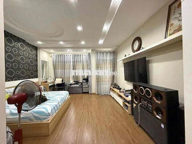 Nhà Mặt Tiền 5x20m 3Lầu + ST (5PN 5WC) Khu Tên Lửa Sát Aeon Bình Tân