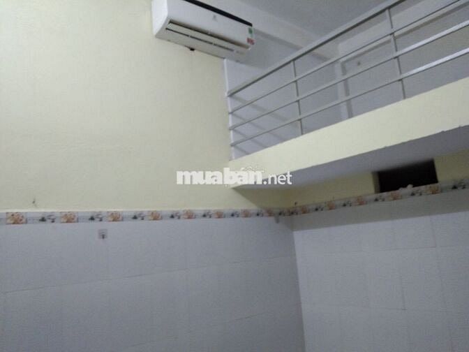 Còn 1 phòng dt 25m2 ở k231/3 nguyễn công trứ