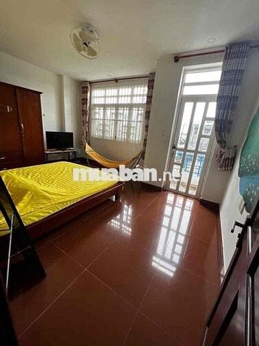 VỊ TRÍ SIÊU ĐẸP 2 MẶT TIỀN ĐƯỜNG RỘNG 16M PHÒNG KHÁCH SUỐT 100M 4PN