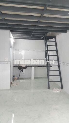 NHÀ THUÊ NGUYÊN CĂN 32m2, 2 PHÒNG NGỦ, ĐƯỜNG SỐ 3, BÌNH TÂN, HẺM ÔTÔ