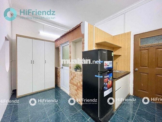 Khu Sân Bay- Căn Hộ Studio Tách Bếp-Ban Công -Full Nội Thất-Phú Nhuận