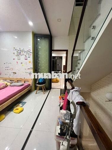 NHÀ 3 TẦNG HẺM 6M – ĐƯỜNG SỐ 9 KDC APEC TRƯỜNG THỌ – 52M² – GIÁ 7.5 TỶ