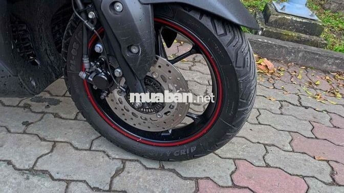 Chính chủ cần bán NVX 155 ABS phuộc dầu đời 2018