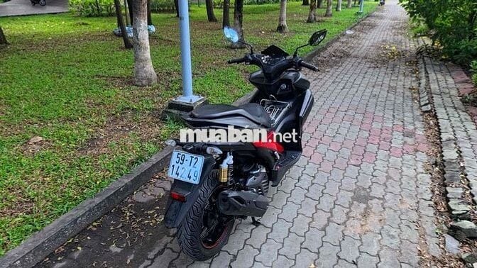 Chính chủ cần bán NVX 155 ABS phuộc dầu đời 2018