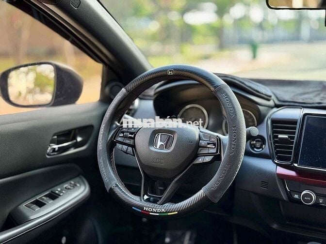 Honda City 2024 RS 1.5 AT - 7200 km
