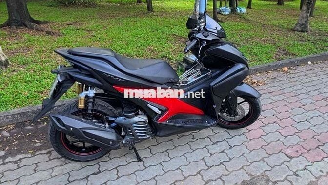 Chính chủ cần bán NVX 155 ABS phuộc dầu đời 2018