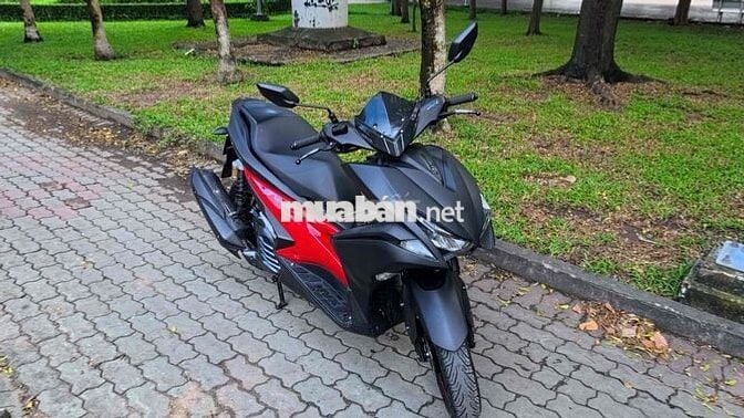 Chính chủ cần bán NVX 155 ABS phuộc dầu đời 2018