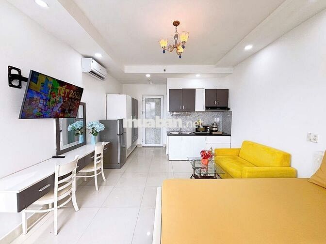 CĂN HỘ BAN CÔNG MÁY GIẶT RIÊNG MỚI XÂY TRƯỜNG SA